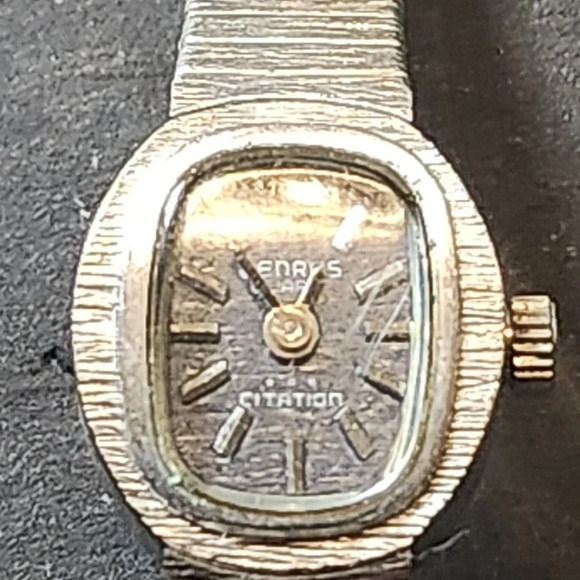 Vintage 50s or early 60s  Benrus Citation womens watch - Picture 5 of 8